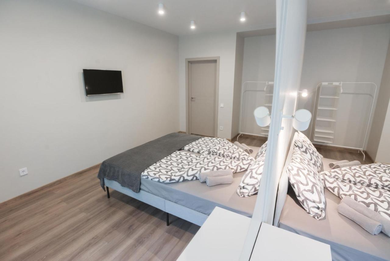 Scandinavian Apartment Elegant Lviv Ngoại thất bức ảnh