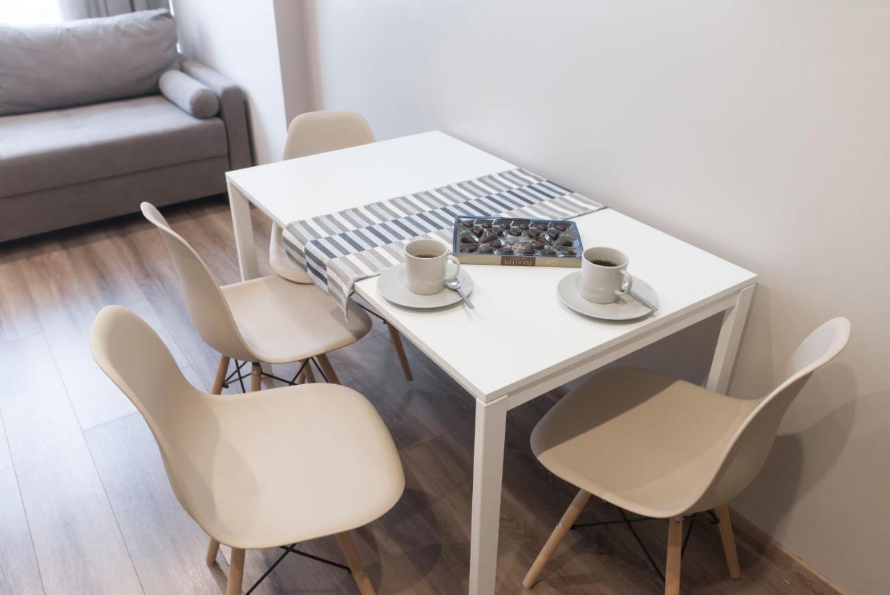 Scandinavian Apartment Elegant Lviv Ngoại thất bức ảnh